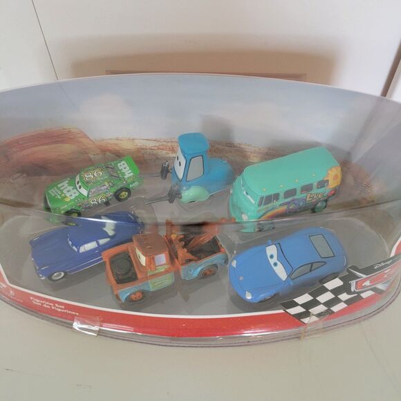 DISNEY PIXAR NEW IN BOX 6 PC FIGURINES SET OF CARS FROM THE DISNEY STORE - Picture 2 of 5
